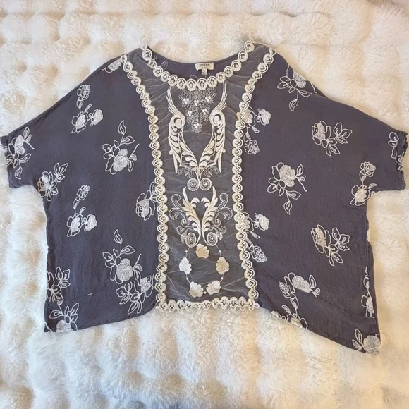 Umgee Tunic Top Blouse Lavender Purple White Embroidery bohemian boho Med. Large - Picture 5 of 9